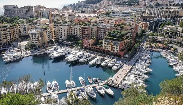Eventi e vacanze alle pontine su Pershing 46